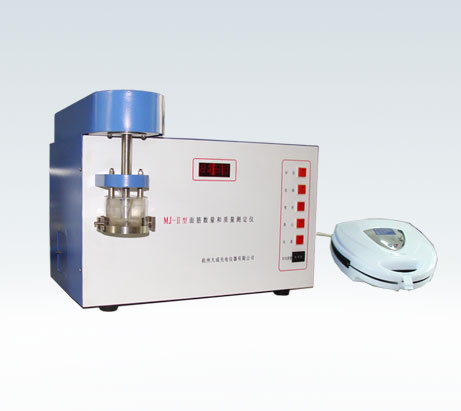 �������|���y���x